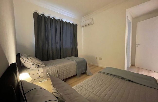 AMPLO APARTAMENTO UM POR ANDAR - Photo 12