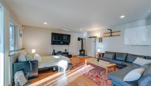 Quaint Mount Vernon Studio Rental with Big Lake View - Foto 4