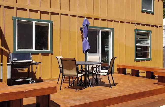 Mckinney Estate w/ Roof Deck Beach & Hike! - Foto 28