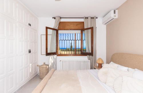 Villa Carmen - Peaceful Eco-Luxury with Private Pool and Sea Views & EV - near Sitges - Photo 38