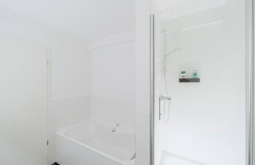 Luxurious 105m2 Penthouse in Prime Location 4 Bedroms & Balcony - Photo 16