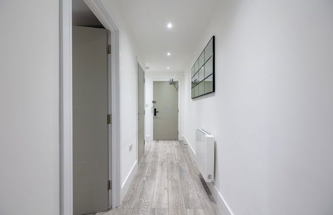 Remarkable 2-bed Apartment in Camberley - Foto 29