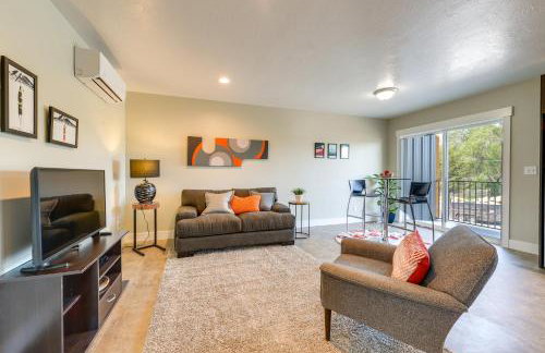 Modern Apt - 7 Mi to St Anthony Sand Dunes! - Foto 1