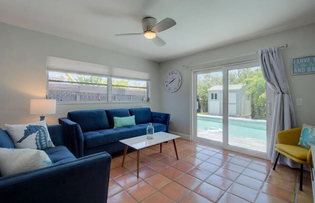 Steps to Beach Heated Pool - Foto 51