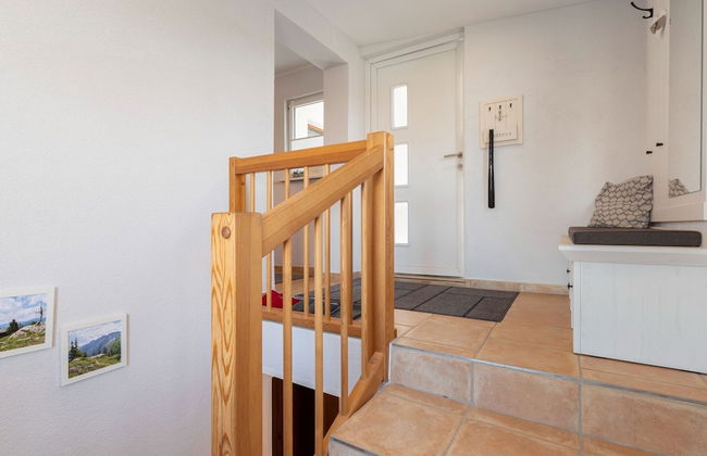 Holiday Home on the Mountain With Views - Photo 33