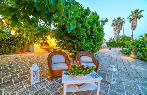 Villa Nina Luxury With Pool - Happy Rentals - Foto 40