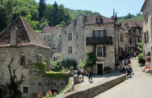 Villa in France with Private Garden - Foto 26