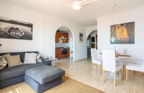 Two bedroom penthouse in Torremuelle Benalmádena - Foto 9