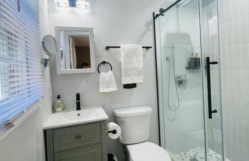Private Estate, walk to Princeton downtown, 3 Bedrooms, 2 Bath, with Free Parking - Photo 29