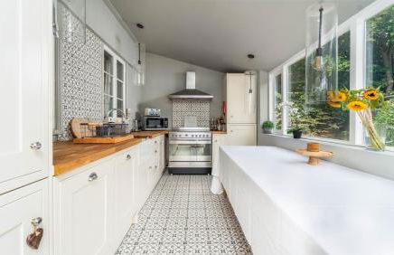 2-Bedroom Cottage Sleeps 5 Free Parking - Foto 12