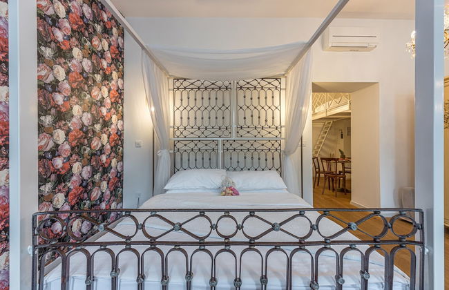 Tromostovje IV In Heart Of Ljubljana - Photo 18