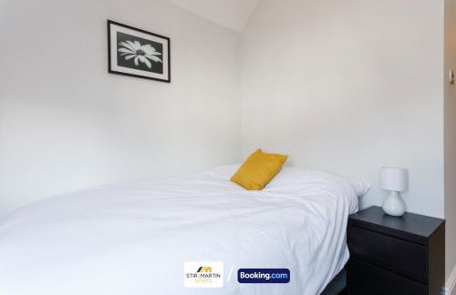 Comfy 3bed House By StirkMartin Stays Short Lets & Serviced Accommodation Cardiff With Free Parking & 8mins to City Centre - Foto 8