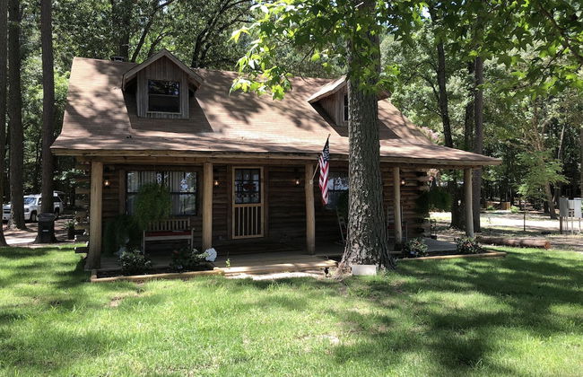 Cora's Cabins - Photo 41