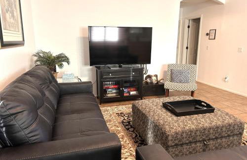 AZ Sun Palm Retreat w/optional Private Heated Pool - Foto 7