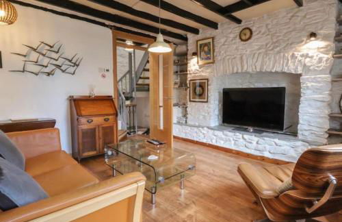 Coastal Village Cottage - Foto 1