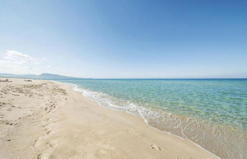 Stunning Apartment In Porto Alabe - Foto 15