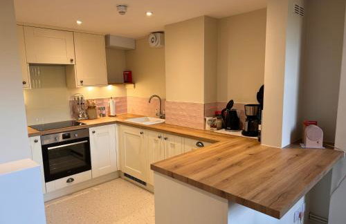 Unique garden flat in converted chapel - Hungerford - Foto 7