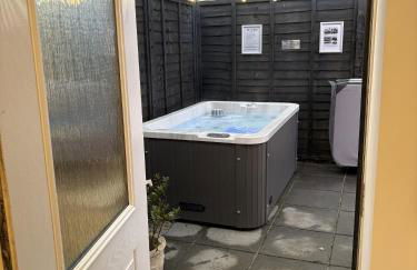 Robyns Retreat - A Cosy Hot Tub Break - Foto 5