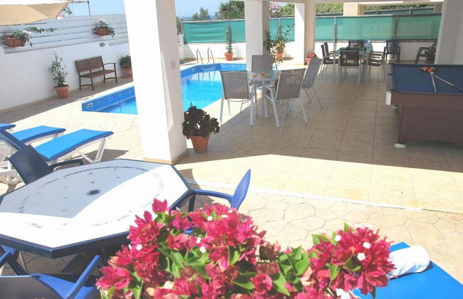 Villa Serena in Pomos - Foto 4