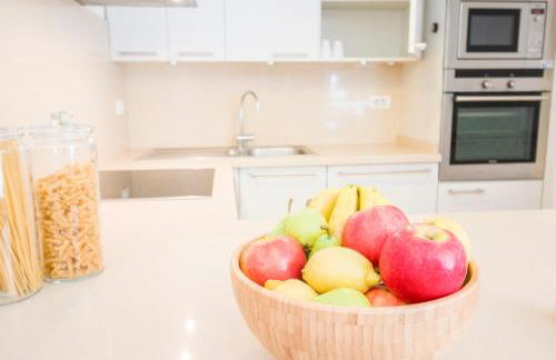 HomeForGuest Design Attic Apartment FREE Parking - Foto 16