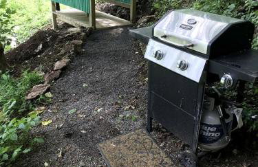 "Lovely Tiny House Rental for a Romantic Getaway in Shepherdstown, West Virginia - Foto 8