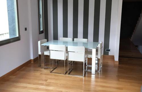 Casa única, entorno inigualable con vistas al mar - Foto 7
