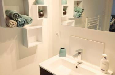 EXCEPTIONNEL Très beau T2 sur le Port de ST Goustan- Vue sur le Port! - Foto 17