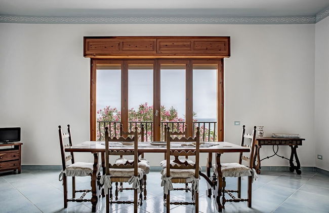 Seafront Terrace in Donnalucata by Wonderful Italy - Photo 28