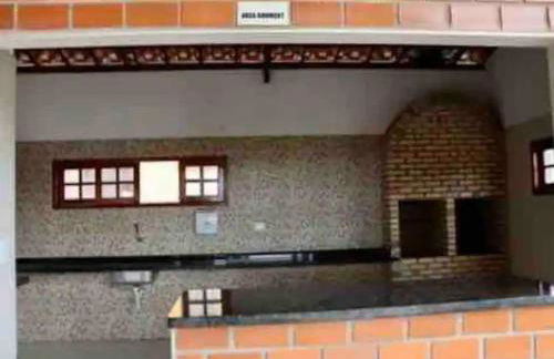 Casa de Campo Novo gravatá em condomínio, lazer completo com piscina compartilhada, churraqueira e forno a lenha privado e uma vista espetacular e com aquele friozinho - Foto 20