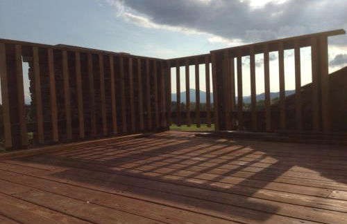 Meadow House Backcountry Residency - Foto 20