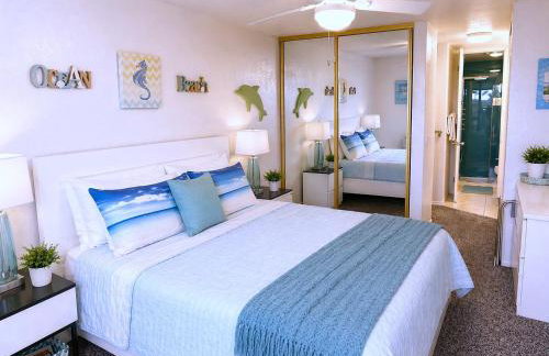 SolMar Breeze - 1BR Condo at North Coast Village - Heated Pools, Hot Tubs & Steps to Beach, Oceanside Harbor and Pier - Photo 12