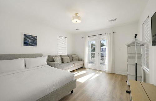 Lazy Bones - Vacation Home Near the Beach with Private Pool & Golf Cart - Foto 29