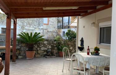 Manousos Guest House - Foto 1