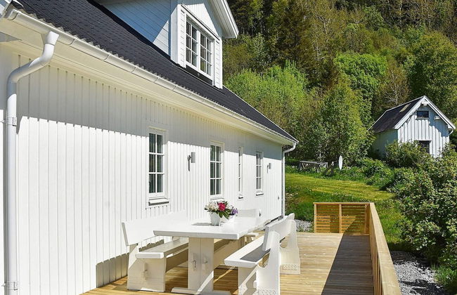 4 Person Holiday Home in Brattvag - Foto 41