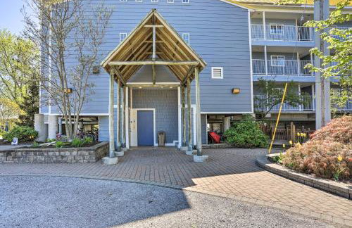 Waterfront Middle Bass Condo with Pool Access! - Foto 23