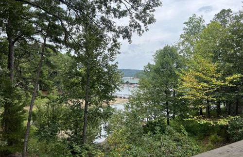 C21, Three bedroom, three bath log-sided, luxury Harbor North cottage with hot tub cottage - Foto 55