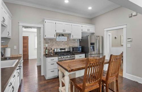 Historic Home in Downtown Clinton - Foto 30