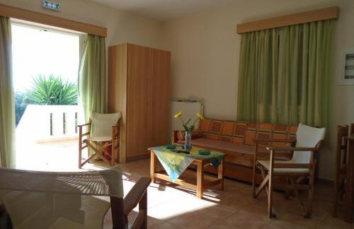 Tompras Village - Photo 10