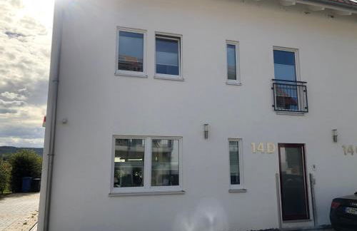 Stadtnahe Komfortferienwohnung für Familien und Geschäftsreisende - Foto 5