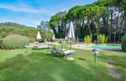 Beautiful Apartment In Cortona With Swimming Pool - Foto 12
