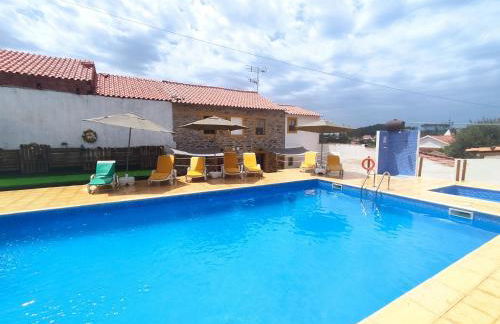 Piscina Interior aquecida - Monte Cimeiro e Casitas da Eira - Casa da Ti Carminha - Foto 11