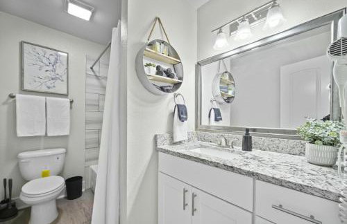 Spacious and Stylish Apartment right by ATT Stadium! - Foto 12