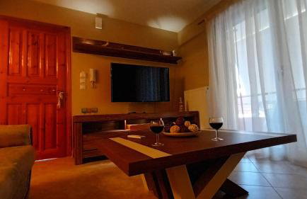 LIVIERATOS APARTMENTS - Photo 35