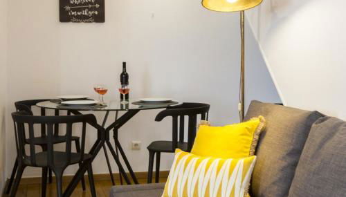 JOIVY Stylish 1-bed flat w/ city views in Alfama - Photo 5