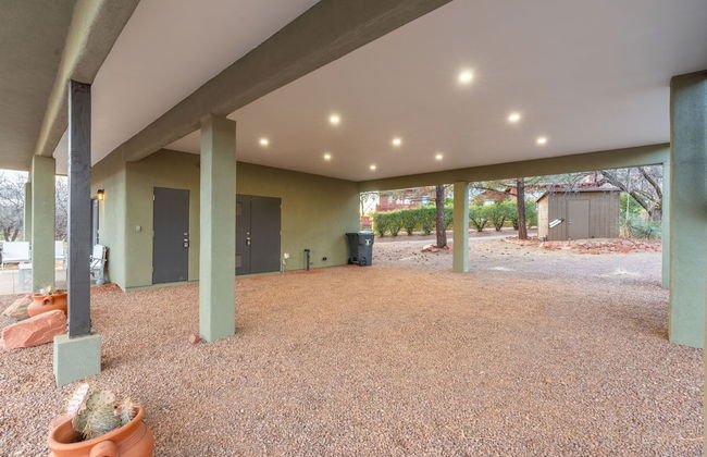 NEW Moondance Private Studio Cathedral Rock Hiking - Photo 24