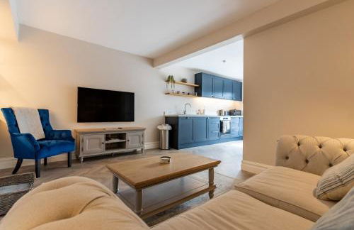 Brand New Riverside Apartment - Foto 27