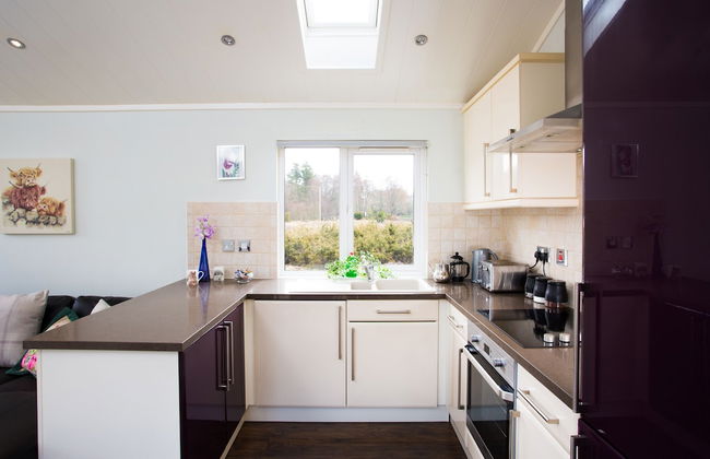 2-bed Cottage With Hot Tub at Loch Achilty, Nc500 - Foto 7