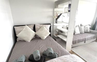 Cozy apartment with pool I U-Bahn - Photo 10