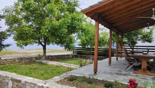 Το καλύβι στην Ανάληψη - Foto 4, Garden view