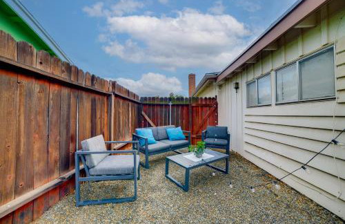 5 Mi to Dtwn Riverside and Hospital! Remote-Work Hub - Photo 4